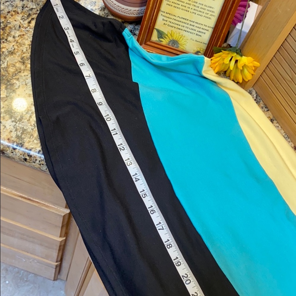 Lularoe oversized top XS - Large Guc - Picture 14 of 16